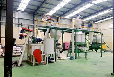 Cape Verde Competitive 1-2 T/H Poultry Feed Pellet Machinery Production Line Project